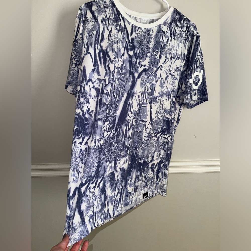 Nike KD Made From Rain Men's Blue Graphic T-Shirt Size L Short Sleeve